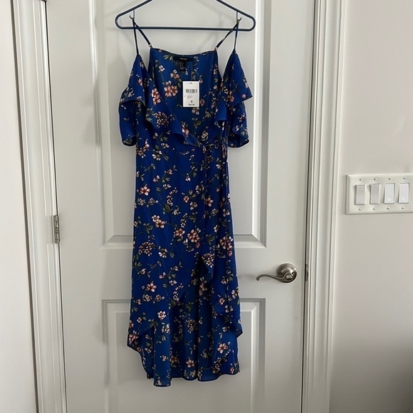 FOREVER 21 Blue Floral Cold Shoulder Wrap Dress NWT - Picture 1 of 7